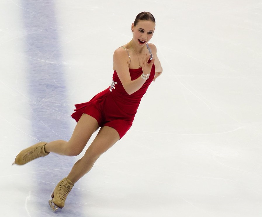 Алена Леонова фигуристка Алена Леонова фигуристка