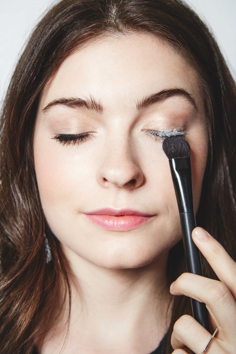 Наращивание ресниц с помощью туши