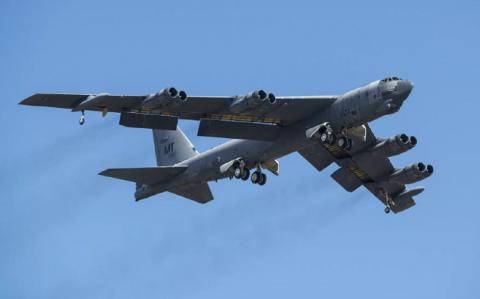 Около Крыма пролетели ядерные бомбардировщики США Ядерные бомбардировщики у границ США