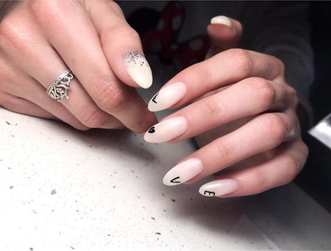 Модный маникюр весна-лето 2019