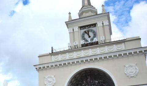 Противники московского времени подали иск в Волгоградский областной суд С иском в Волгоградский суд пришли противники столичного времени