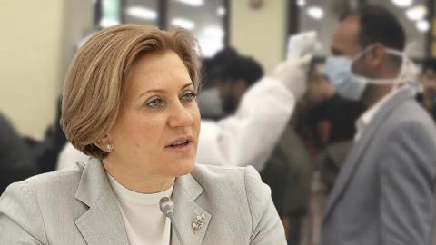 Анна Попова