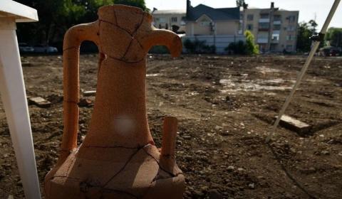 древний кувшин в Краснодаре картинки