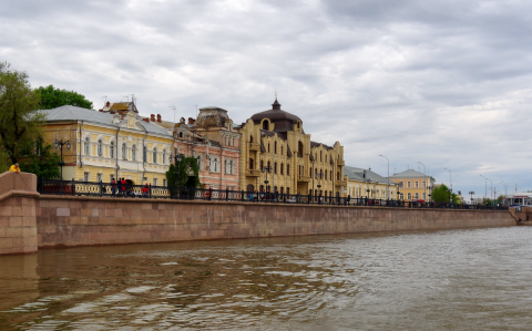 Ограничения в Астраханской области для некоторых групп лиц сохранятся Астрахань