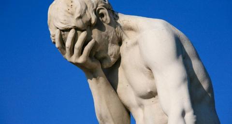 5 привычных фраз, которые вроде безобидны, но могут мигом взбесить кого угодно 5 привычных фраз, которые вроде безобидны, но могут мигом взбесить собеседника