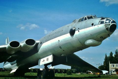 СССР напугал Америку бомбардировщиком М-4 Бомбардировщик