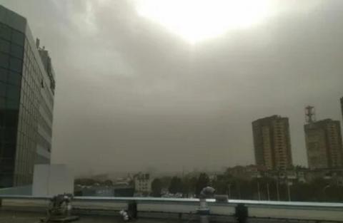 В РАН раскрыли причины пыльной бури в Ростове-на-Дону Причины пыльной бури в Ростове-на-Дону