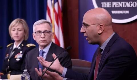 чиновники из Пентагона фото