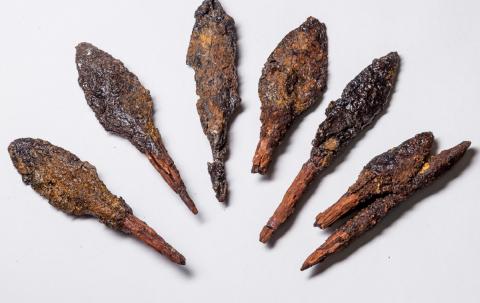 древние стрелы