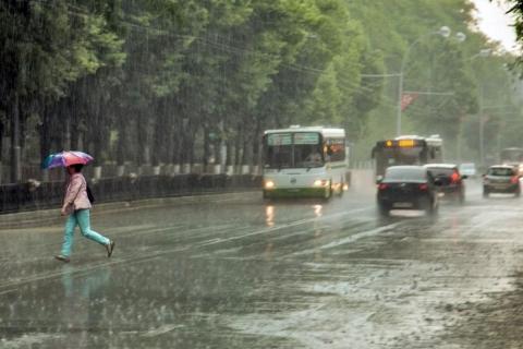 сильный дождь в Ростове-на-Дону дождь в Ростове фото