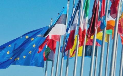 Флаги ЕС и стран Евросоюза Флаги ЕС и стран Евросоюза