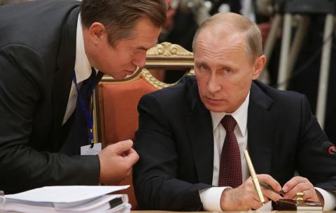 Глазьев: Пандемия – это дымовая завеса, скрывающая передел собственности