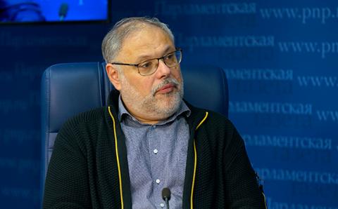 Михаил Хазин