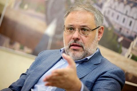 экономист Михаил Хазин