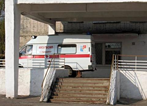 Главврач объяснил скопление трупов в таганрогской больнице дефицитом мест для покойников