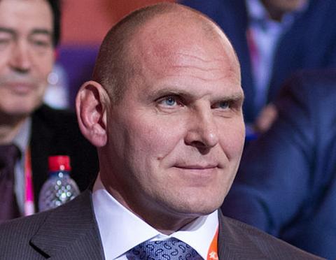 Александр Карелин