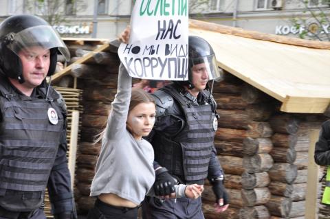 Правительство делает капусту на Росгвардии Росгвардия «объедает» Россию, доказал Алексей Навальный