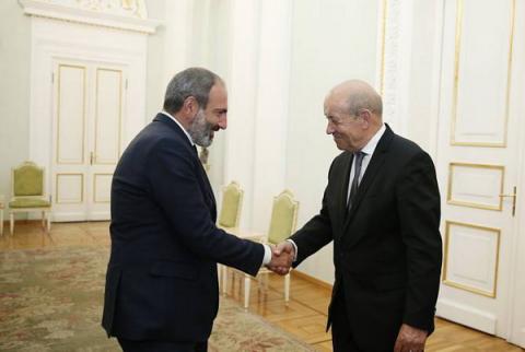 Пашинян провел важную встречу с Ле Дрианом
