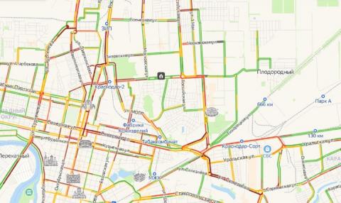 Краснодар погряз в 9-балльных пробках накануне майских праздников