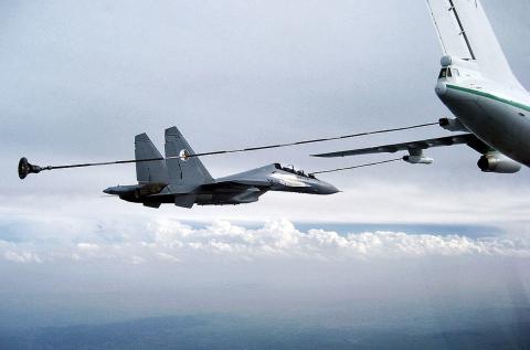 Российские самолеты сделали ВВС Алжира самыми мощными в Африке Истребитель