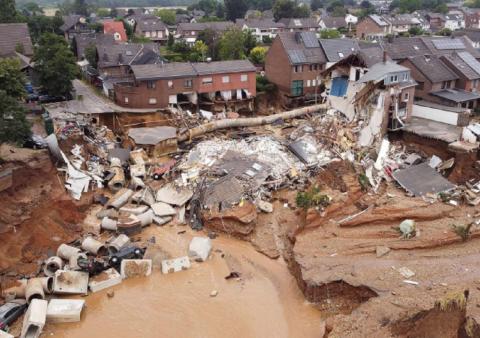 Последствия наводнения в Германии 2021