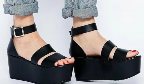 5 самых опасных для женского здоровья видов обуви