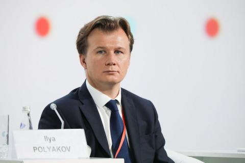 Банкир рассказал россиянам, как хранить сбережения Банкир дал совет, в какой валюте лучше хранить сбережения