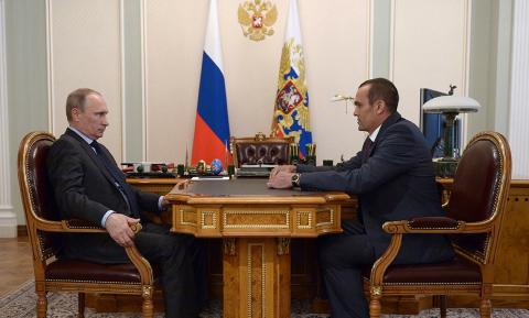 Путин беседует с Игнатьевым