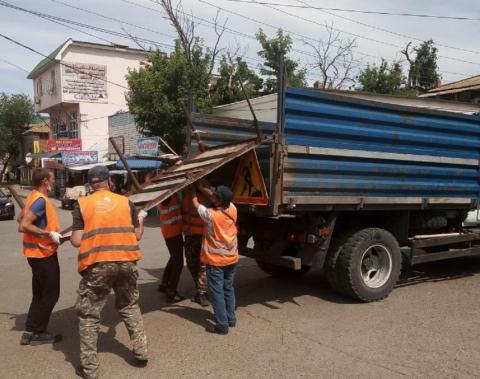 Демонтаж незаконных торговых точек