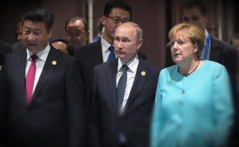 Хазин предупредил о грядущих переменах в мировой экономике