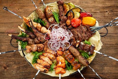 Шашлык без штрафов - 5 вкусных и простых рецептов в домашних условиях Шашлык