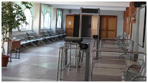 Гимназию в Краснодаре закрыли на карантин из-за коронавируса Гимназию в Краснодаре закрыли на карантин из-за коронавируса