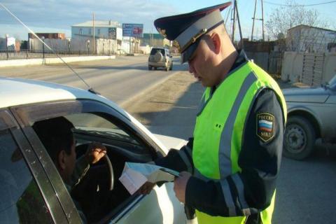 На Кубани штрафы за нарушение самоизоляции направят на поддержку малоимущим и медикам полицейский штрафует за нарушение самоизоляции