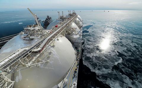 Российский плавучий завод СПГ Плавучий завод СПГ