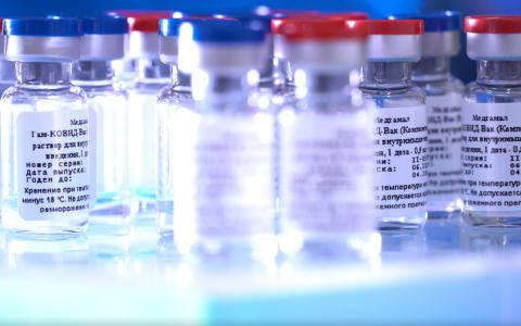 «Спутник V» «Спутник V»