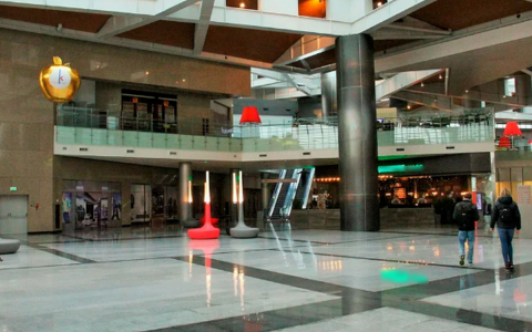 Что включили в список непродовольственных товаров первой необходимости Торговый центр