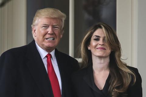 Дональд Трамп и Хоуп Хикс фото