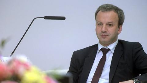 Аркадий Дворкович объяснил рост цен на бензин сменой правительства