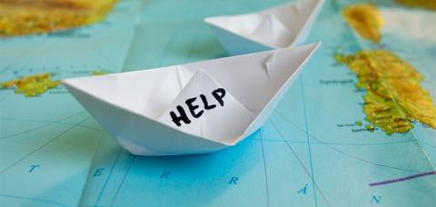 Двадцатилетний сторонник Навального боится возвращаться в Россию