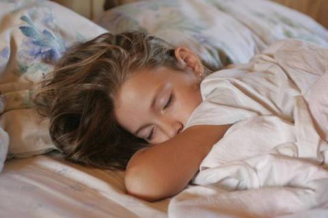 4 простых секрета сна, которые помогут вам похудеть