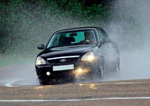 Российский авторынок в 2018 году лишится легендарной отечественной модели Российский авторынок лишится легендарной отечественной модели в 2018 году