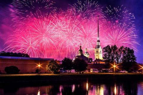 День города в Санкт-Петербурге 2019: программа мероприятий, салют День города в Санкт-Петербурге 2019: программа мероприятий