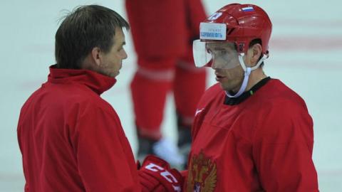 МОК прокомментировал пение гимна российскими хоккеистами после финала Олимпиады