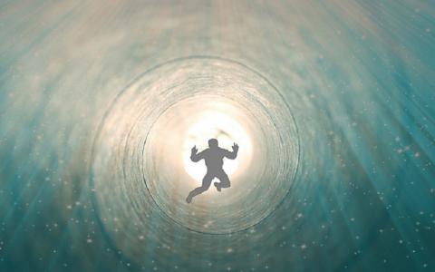 Жизнь после смерти есть: ученые заявили о возможном существовании рая и ада