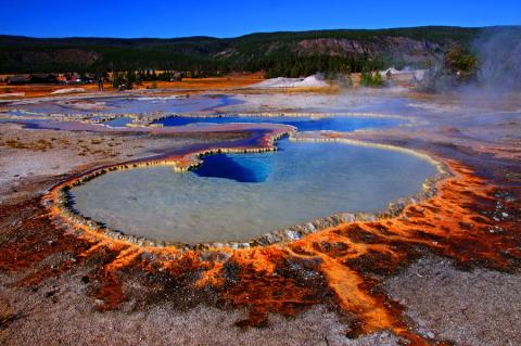 Вулкан Йеллоустоун грозит страшным ударом России Вулкан Йеллоустоун грозит страшным ударом России и другим государствам: ученые раскрыли сценарий апокалипсиса