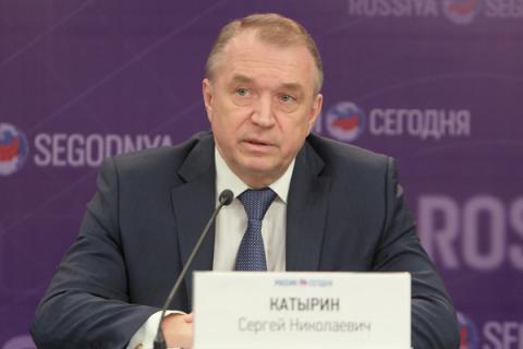 в России назвали отрасли, которые станут локомотивами экономики Экономика в России