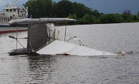 Трагедия в Волгоградской области: столкновение катамарана с баржей привело к гибели десяти человек