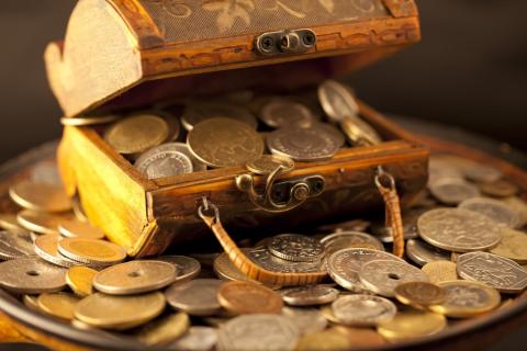 Как привлечь достаток в дом и финансовое везение: как увеличить приток денежной энергии и разбогатеть