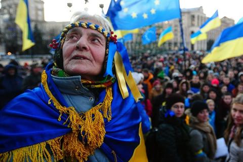 МИД РФ пообещал Киеву контрмеры на введение виз