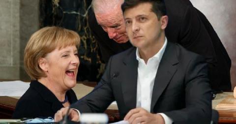 Политологи оценили планы «устранения» Зеленского США и Германией